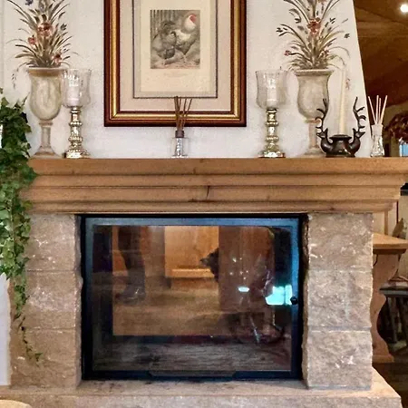 Swiss Alps Delight-cozy High Style Luxurious Flat דירה *