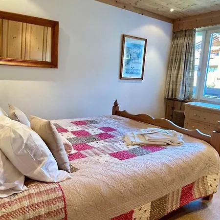 Apartment Swiss Alps Delight-cozy High Style Luxurious Flat Gstaad