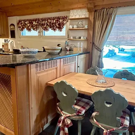 Lägenhet Swiss Alps Delight-cozy High Style Luxurious Flat Gstaad