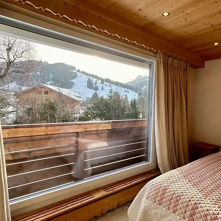 Swiss Alps Delight-cozy High Style Luxurious Flat דירה