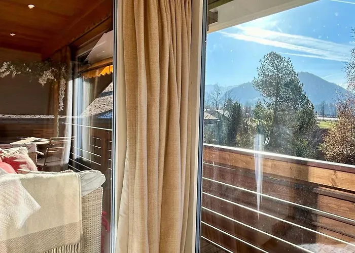 Swiss Alps Delight-cozy High Style Luxurious Flat