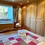 Swiss Alps Delight-cozy High Style Luxurious Flat Lejlighed Gstaad